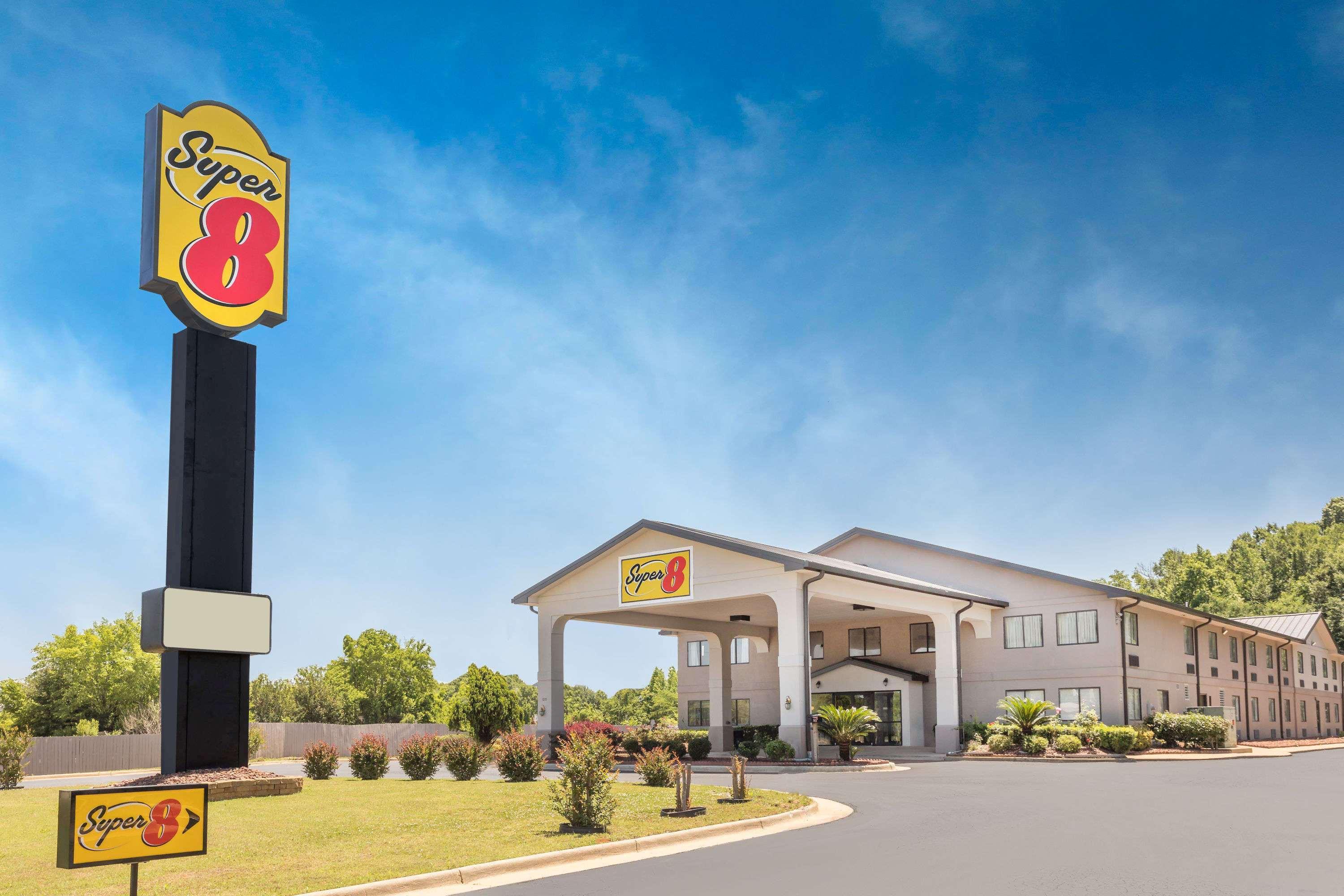 Super 8 By Wyndham Montgomery I-65 Exterior foto