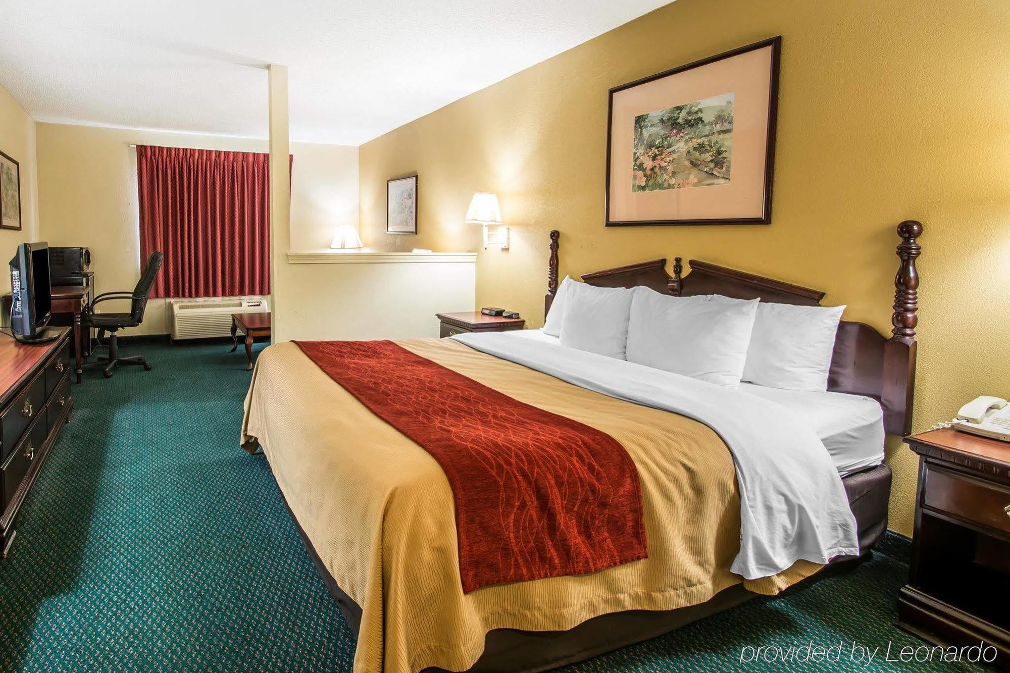 Super 8 By Wyndham Montgomery I-65 Exterior foto